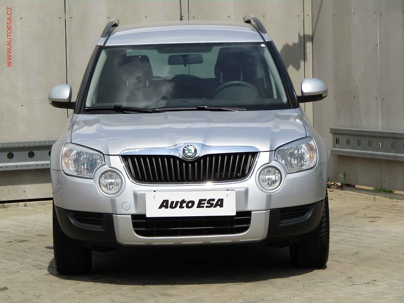 Škoda Yeti (2012) 1.4 TSI, ČR, AC, TZ - fotka 2 z 15