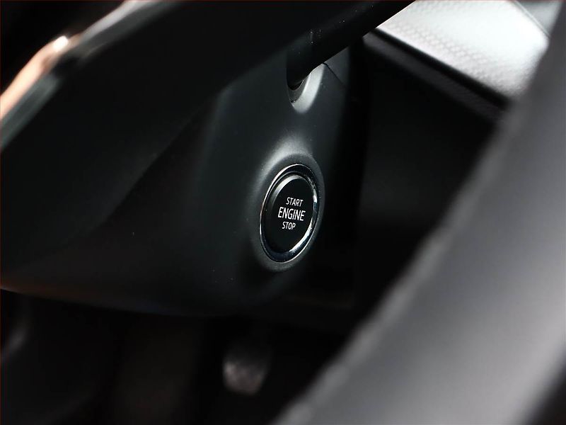 Škoda Kamiq (2023) Style 1.0 TSI - fotka 15 z 17