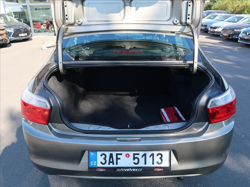 Citroën C-Elysée 1,6 VTi,85kW,1majČR,Serv.k,DPH - fotka 21 z 26