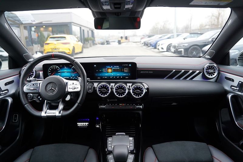 Mercedes-Benz CLA 45s AMG/4Matic+/Aero - fotka 25 z 50
