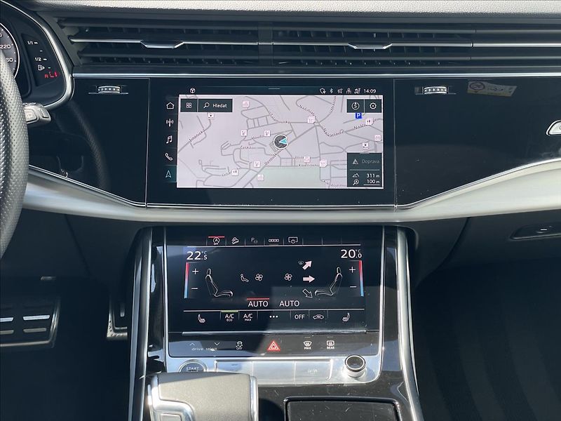 Audi Q7 3,0 50 TDI quattro S line - fotka 12 z 24
