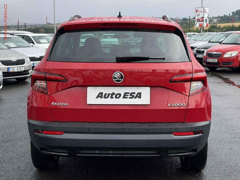 Škoda Karoq (2019) 1.6TDi, Ambition,DSG, navi, - fotka 5 z 17