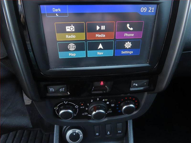 Dacia Duster (2017) 1.6 SCe, 4X4, Serv.kniha - fotka 17 z 21