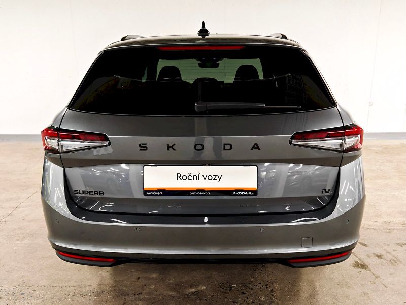 Škoda Superb (2025) Combi iV 1.5 TSI 150 kW DSG Sp - fotka 30 z 35