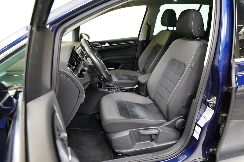 Volkswagen Golf Sportsvan - fotka 5 z 6