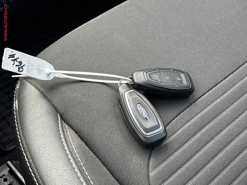 Ford Kuga (2019) 1.5EB, Bixen, navi, park - fotka 17 z 17