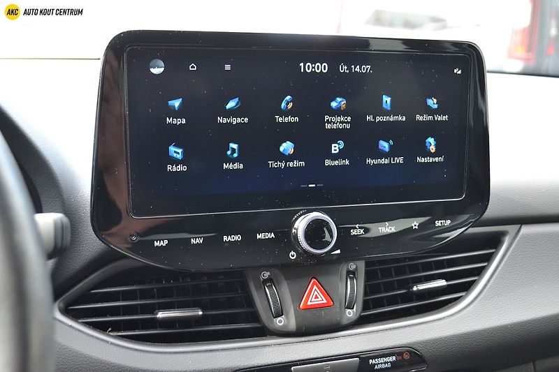 Hyundai i30 WG 1,5I MT SMART FAMILY NAVI - fotka 25 z 45