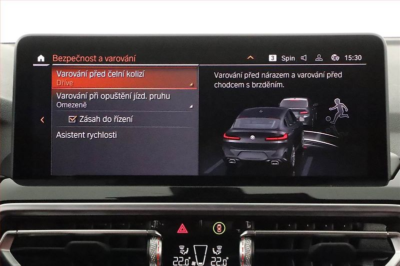 BMW X4 (2024) xDrive20d - fotka 17 z 21