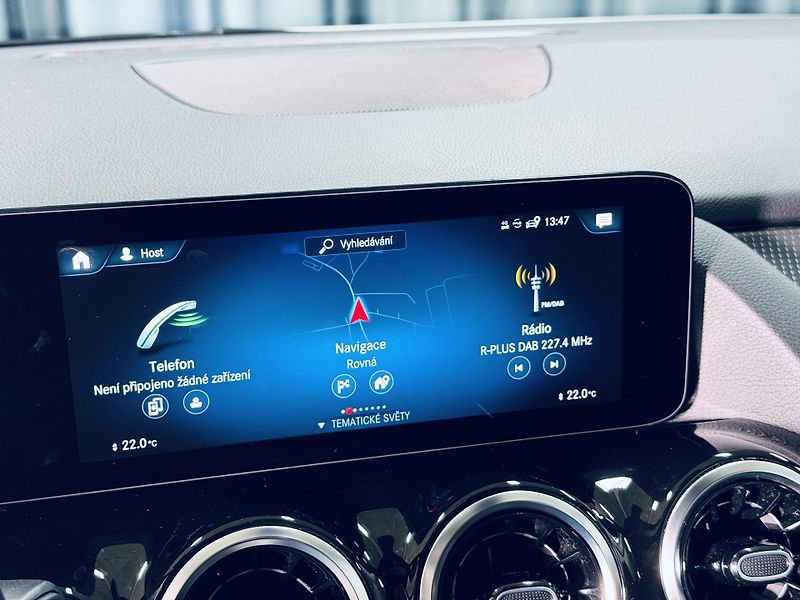 Mercedes-Benz GLA (2023) 180d*CZ*DPH*LED* - fotka 25 z 35
