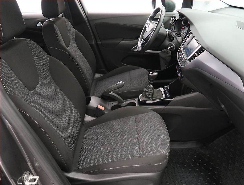 Opel Crossland X (2019) 1.2 Turbo, Serv.kniha - fotka 9 z 20