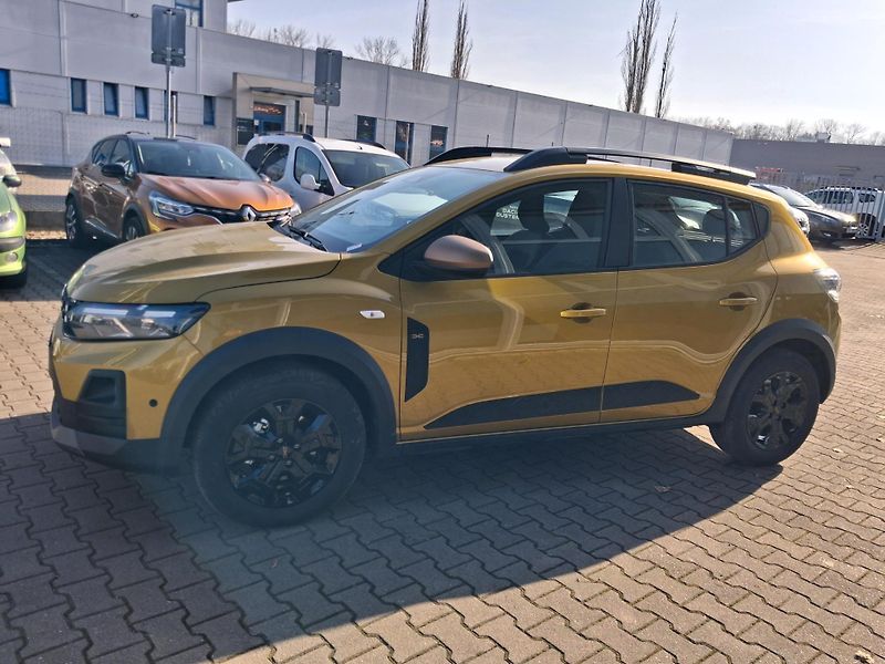 Dacia Sandero (2026) Stepway Extreme Eco-G 120 auto - fotka 4 z 26