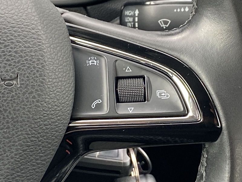 Škoda Octavia (2016) 2.0 TDI Elegance - fotka 21 z 31