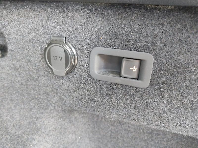 Škoda Kodiaq (2024) Selection 2,0 tdi 110 Kw DSG M - fotka 37 z 39