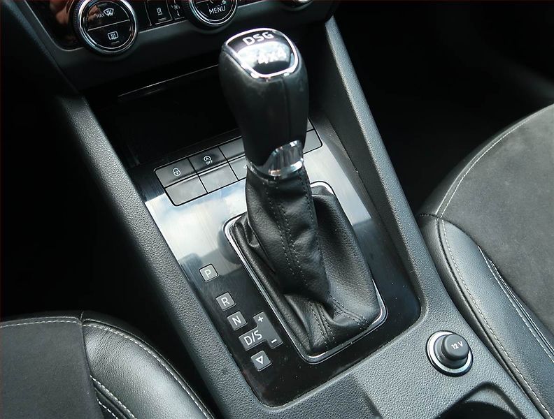 Škoda Octavia (2020) Scout 2.0 TDI, 4X4, Automat - fotka 13 z 16