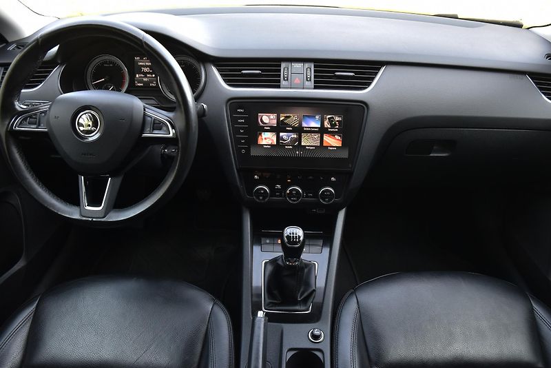 Škoda Octavia 1.4 TSi G-TEC STYLE,LED,NAV,TZ - fotka 41 z 50