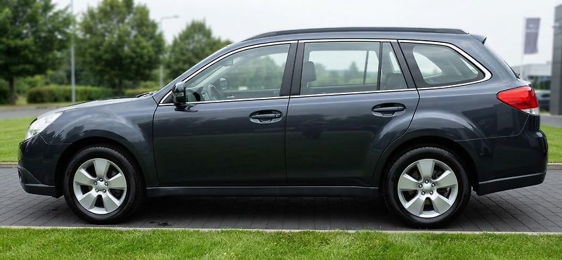 Subaru Outback 2.5 4x4 automat - fotka 6 z 64