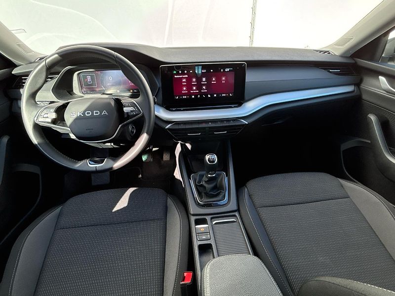 Škoda Octavia Selection - fotka 5 z 26