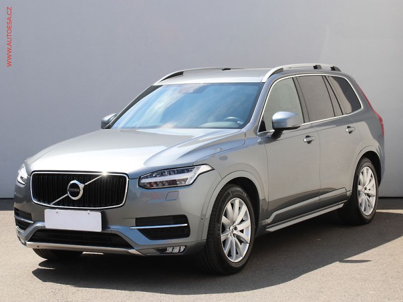 Volvo XC90 (2016) 2.0 d 4x4, ČR, AT, STK8/28 - fotka 3 z 3