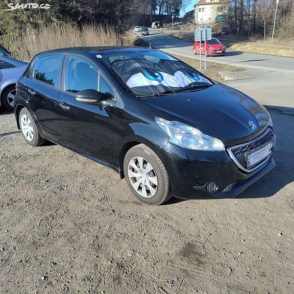 Peugeot 208 KRÁSNÝ,60TKM,1MAJ54L,SERVISKA - fotka 1 z 22