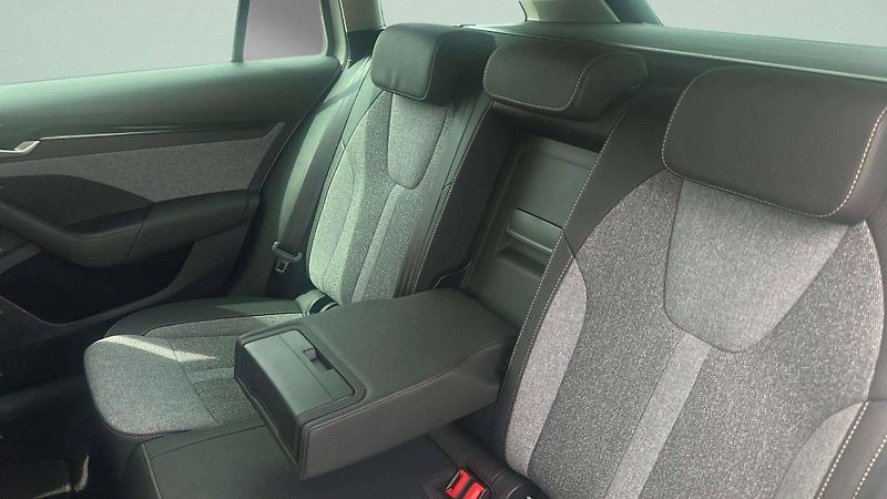 Škoda Octavia Combi Top Selection 1,5TSI 110 - fotka 22 z 29