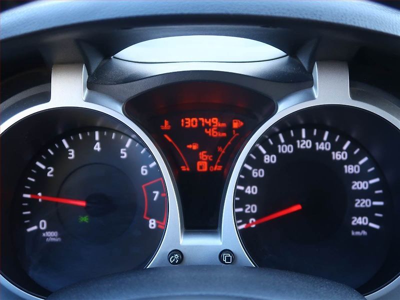 Nissan Juke (2014) 1.6 i, Serv.kniha, Navi - fotka 11 z 18