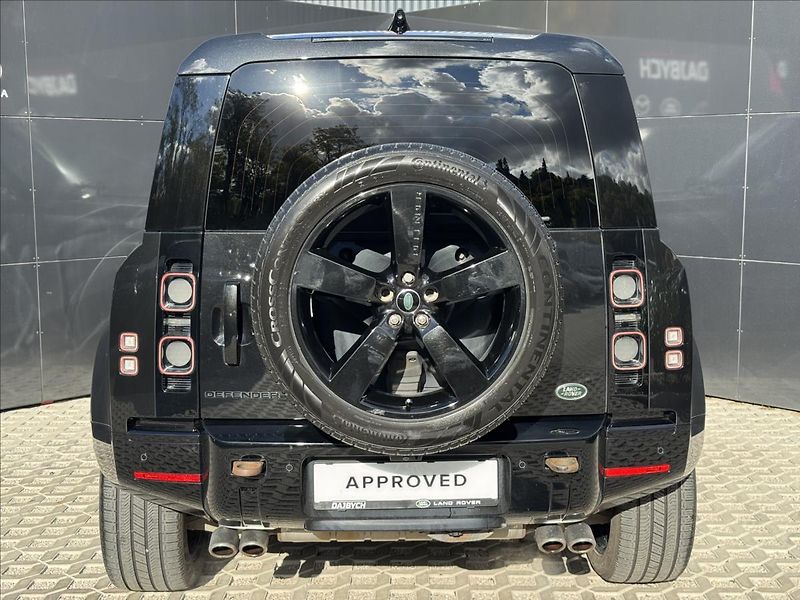 Land Rover Defender 5,0 110 P525 V8 AT AWD ČR DPH - fotka 8 z 34