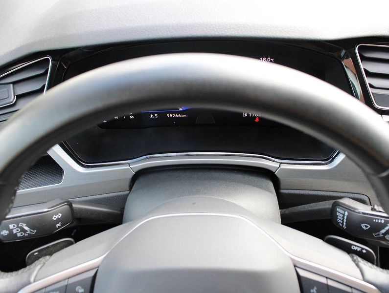Volkswagen Touran (2022) 2.0 TDI 110kW DSG LED tažné - fotka 24 z 35