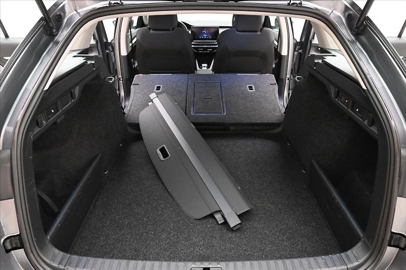 Škoda Octavia 2,0 TDI 110kW DSG Style Záruka - fotka 11 z 33