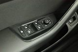 Volkswagen Passat (2016) 2.0 TDI, Automat, Serv.kniha - náhled 12