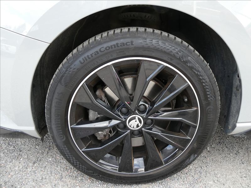 Škoda Fabia 1,2 TSI 81kW Monte Carlo, ČR - fotka 18 z 48