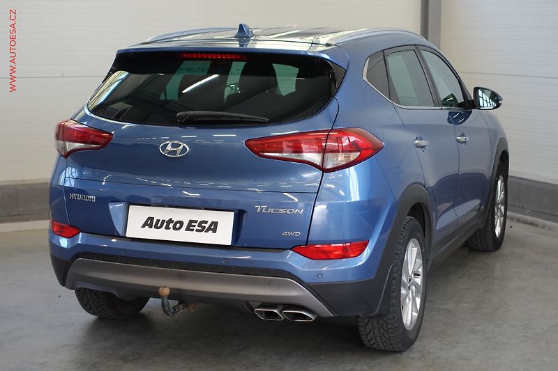 Hyundai Tucson (2016) 2.0CDi 4x4, ČR, Navi, AC - fotka 6 z 24