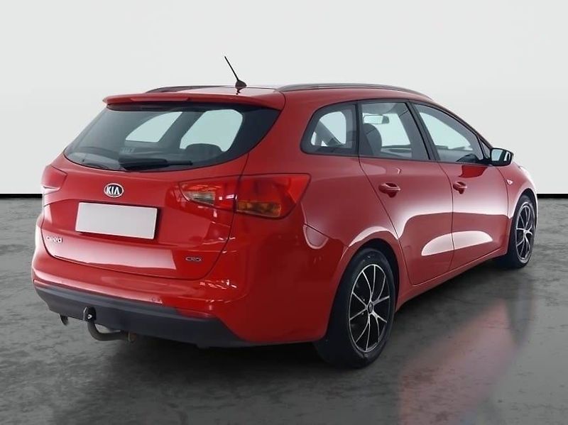 Kia Ceed (2017) 1.6 CRDi, Serv.kniha, Tempomat - fotka 5 z 17