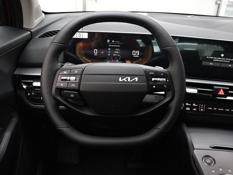 Kia Sportage Exclusive 1.6 T-GDI 4x2 7DCT - fotka 9 z 17
