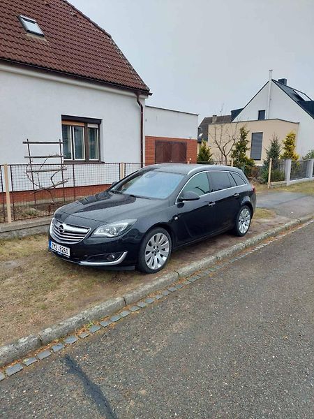 Opel Insignia (2013) - fotografie inzerátu