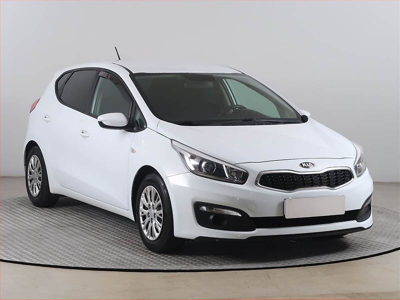 Kia Ceed (2017) 1.4 CVVT, Park. senzory - fotografie inzerátu