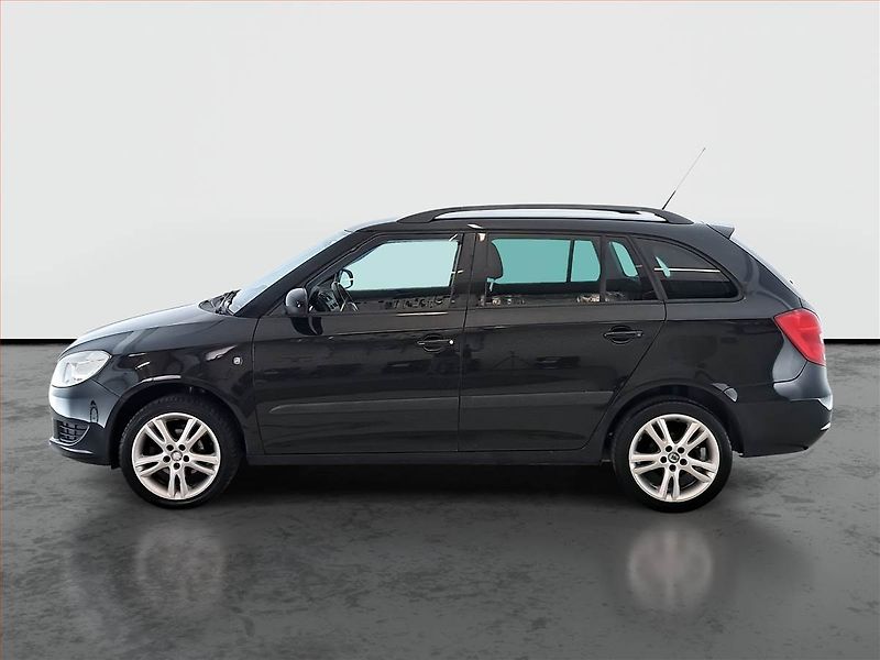 Škoda Fabia (2013) 1.6 TDI, Serv.kniha, po STK - fotka 3 z 18
