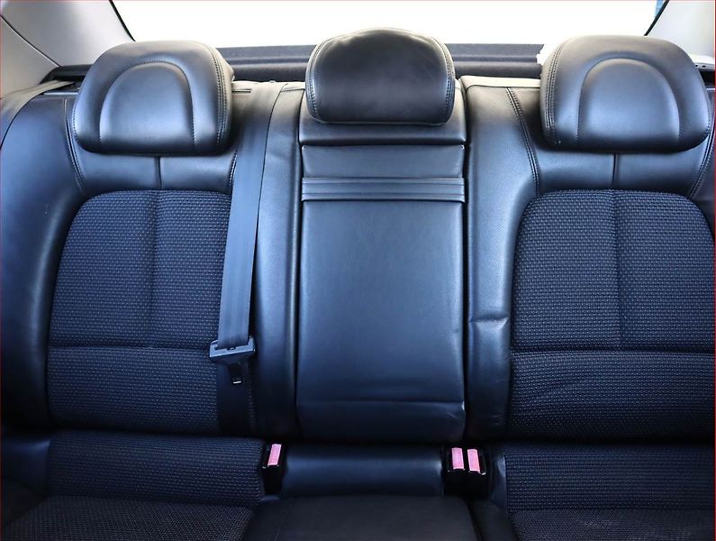 Peugeot 407 (2010) 2.2 HDI, Serv.kniha, Navi - fotka 9 z 17