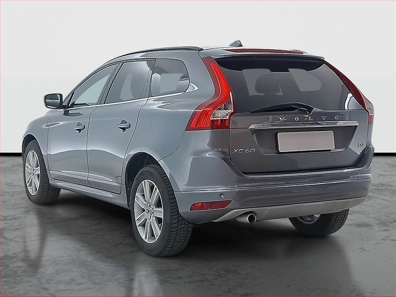 Volvo XC60 (2016) D3, Automat, Kůže, Navi - fotka 4 z 19