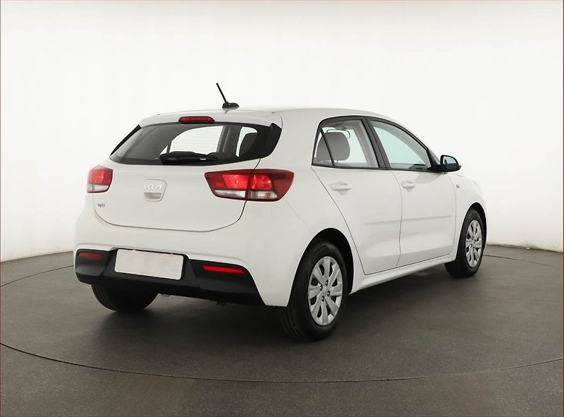 Kia Rio (2023) 1.2 DPI, ČR,1.maj, Serv.kniha - fotka 5 z 12