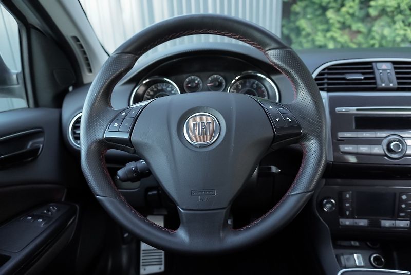 Fiat Bravo 1.4 T JET RACING - fotka 25 z 38