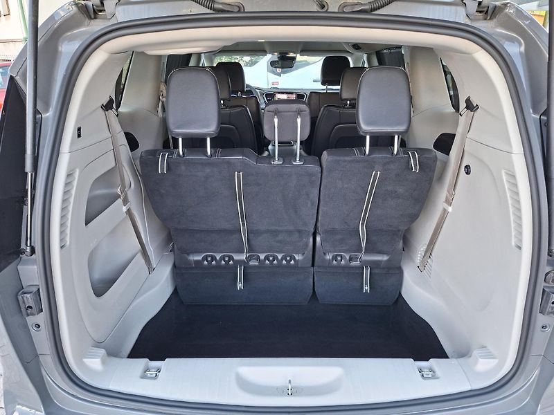 Chrysler Pacifica (2022) 3,6L V6, 7míst, kůže, servis - fotka 13 z 46
