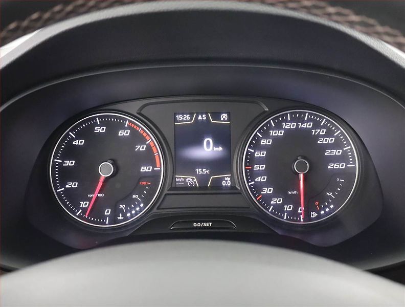 Seat Ateca (2017) 1.4 TSI, 4X4, ČR,1.maj - fotka 11 z 25