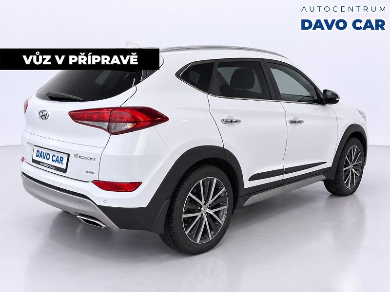 Hyundai Tucson 2,0 CRDI 100kW Best of Czech 4 - fotka 3 z 12