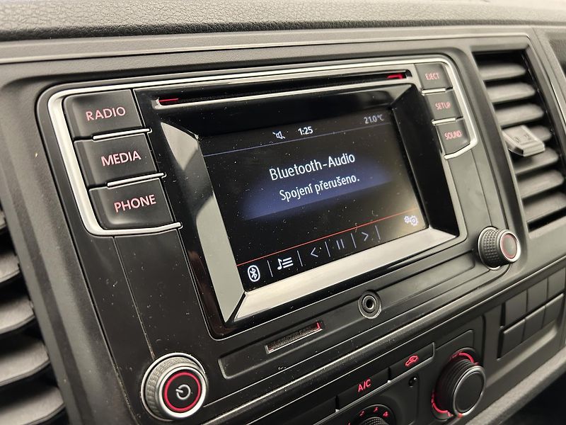 Volkswagen Transporter 2.0 TDI Long - fotka 10 z 22