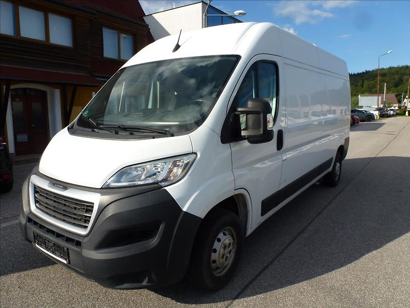 Citroën Jumper 2,2 BHDI L3H2 140HP - fotka 2 z 29
