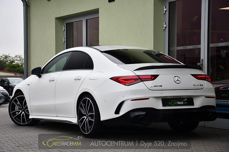 Mercedes-Benz CLA AMG 35 KESSY PANO 4MATIC - fotka 3 z 58