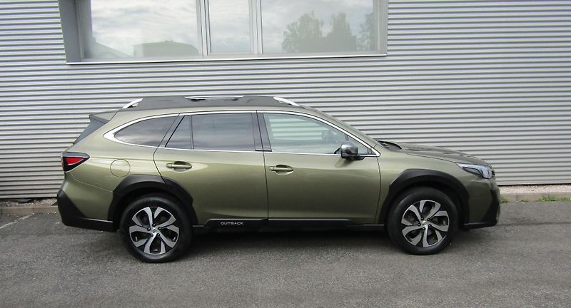 Subaru Outback (2023) 2,5i Touring 1. maj, ČR - fotka 25 z 42