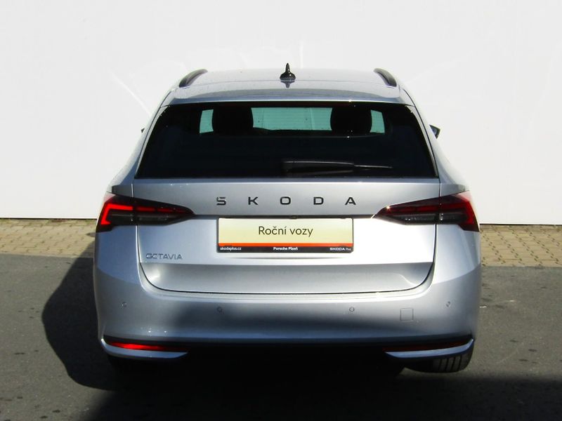 Škoda Octavia IV FL Combi Selection 1.5 TSI - fotka 11 z 30