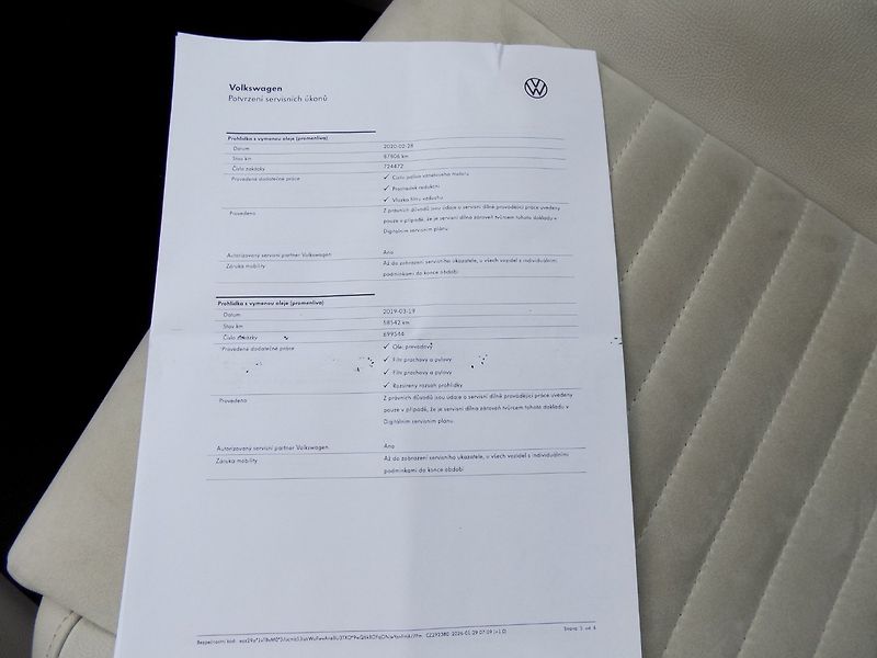 Volkswagen Passat (2017) 2.0TDI/DSG/4x4/NAVI/LED/ČR/ - fotka 35 z 42