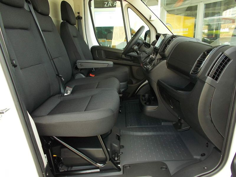 Opel Movano (2026) Van 3500 L3H2 2.2 CDTi 140k 6- - fotka 15 z 29